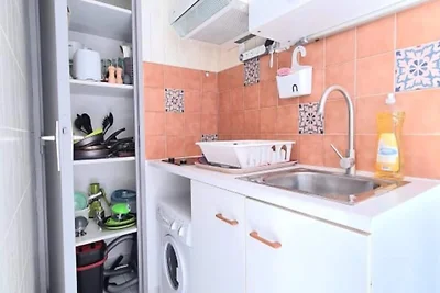 In der Nähe des Hafens und des Strandes