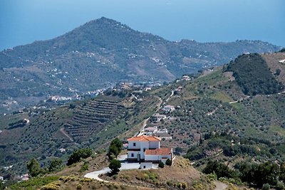 Panorama-Ferienhaus mit mediterranem Blick