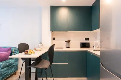 3 A, Alice in W'land, 2 slaapkamers, NF