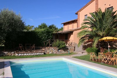 Casa colonica con piscina e terrazza