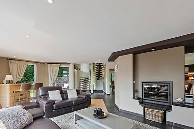 Hervorragende Villa in Malmedy mit Wellness