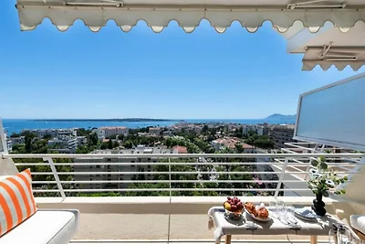 3-Zimmer-Apartment mit Terrasse und Meerblick...