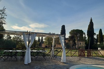 Villa panoramica a Marciano Della Chiana con ...