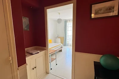 Apartment mit Parkplatz und Terrasse
