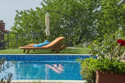Villa in Rovinj mit Terrasse