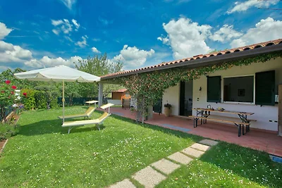 Casa vacanze a San Feliciano con giardino