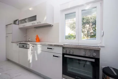 Apartments Happy Holiday - Two Bedroom Apartm...