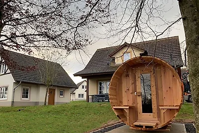 Schöne Villa mit Swimmingpool