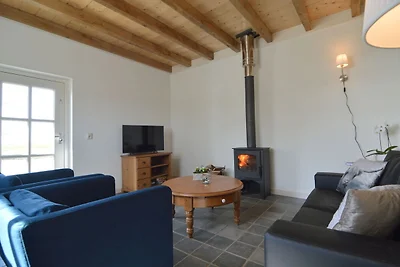 Ferienhaus in Drimmelen mit Garten