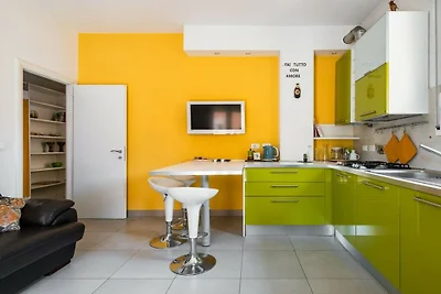 Bergonzoni 6 Apartment