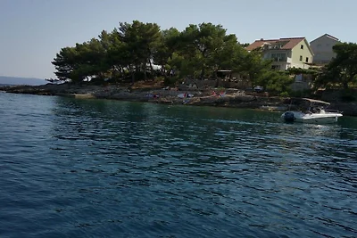 SULLA SPIAGGIA, FRONTE MARE