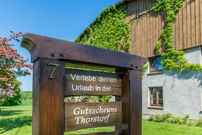 Rosenhagen in der Gutsscheune Thorstorf