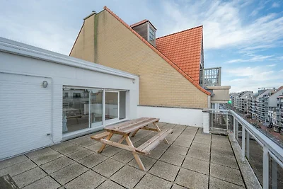 Penthouse in Knokke nahe Strand & Lippenslaan