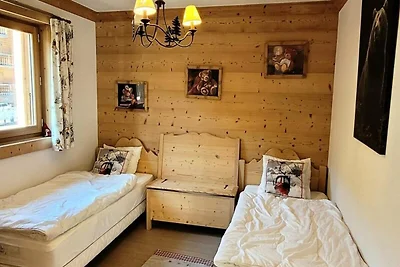 Sehr helle Wohnung, schöne Volumen, hoher...