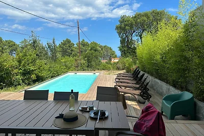 Bella casa bifamiliare con piscina privata