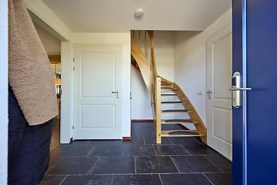 Villa in Roggel met zeestrand