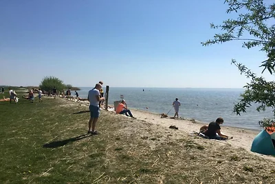 Luxuriöse Villa mit Whirlpool auf dem...