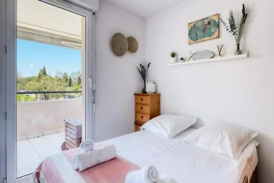 Wohnung in Le Lavandou mit Poolzugang