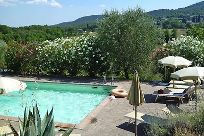 Charmante Villa in Toscane met Zwembad