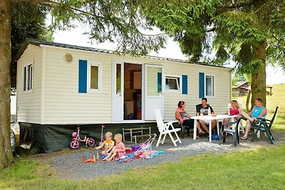 Gemütliches Mobilheim mit Terrasse im Herzen