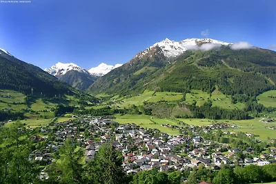 Berghütte in Alpen nahe Skipisten