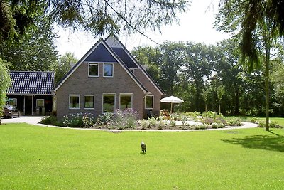 Ländliches Ferienhaus mit Terrasse