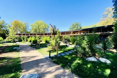 Casa vacanze ad Aveyron con spa e piscina