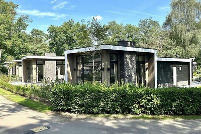 Mooi vakantiehuis met terras op de Veluwe