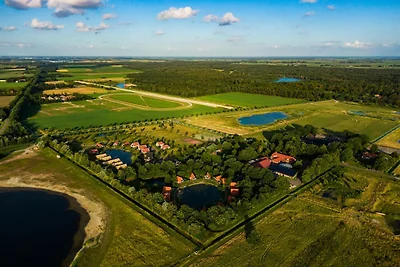Glamping-Zelt mit Klimaanlage und Blick auf d...