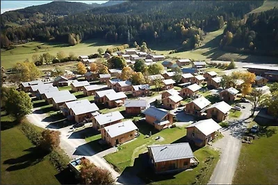 Einladendes Chalet mit Außenjacuzzi an der...