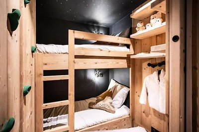 Chalet in Praranger in der Nähe von Skipisten