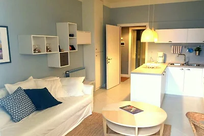 Appartement met uitzicht op het meer en de...