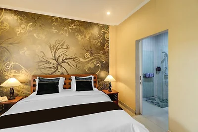 Luxury Double Suite with Balcony and Free...