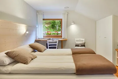 Ferienwohnung mit 2 Schlafzimmer