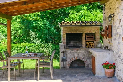 Ferienhaus in Rakalj mit Schwimmbecken
