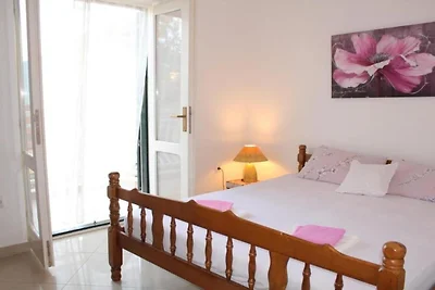 Two Bedroom Apartment with Seaview