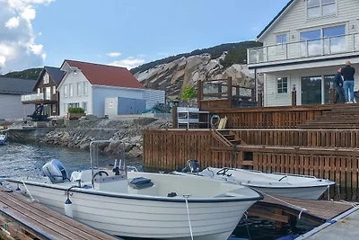8 Personen Ferienhaus in Urangsvåg-By Traum