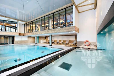 Wohnung in Les Houches mit Spa & Pool