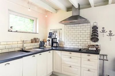 Hübsches Ferienhaus in Brügge mit Garten