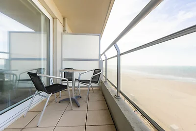 Appartamento al 9° piano con vista mare