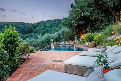 Villa Lina, Casale di Lusso con Piscina