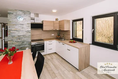 Bled Prestigious and Stylish Apartments - Sta...