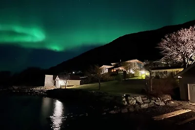 Familienoase mit Seeblick-By Traum