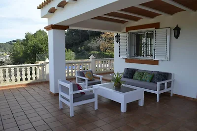 Modern herenhuis met privé zwembad