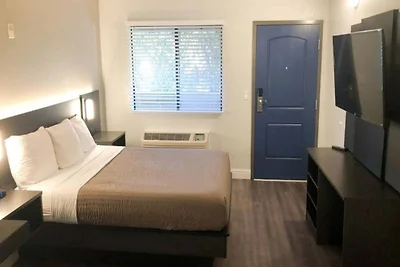 1 Kingsize-Bett – 1 Queensize-Bett |...