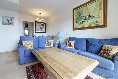 Appartement met tuin en gemeenschappelijk...