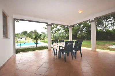Eenvoudig appartement in Banjole, Istrië met ...