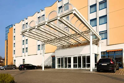 H+ Hotel Leipzig-Halle by Sunday Deluxe Room