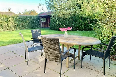 Bungalow in Holland mit privatem Garten