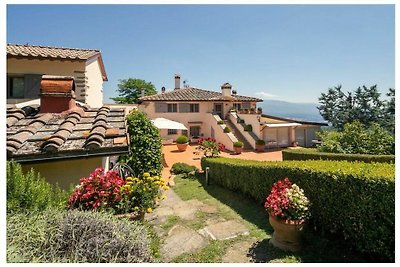 Villa Collesole 12 Comfortabele...